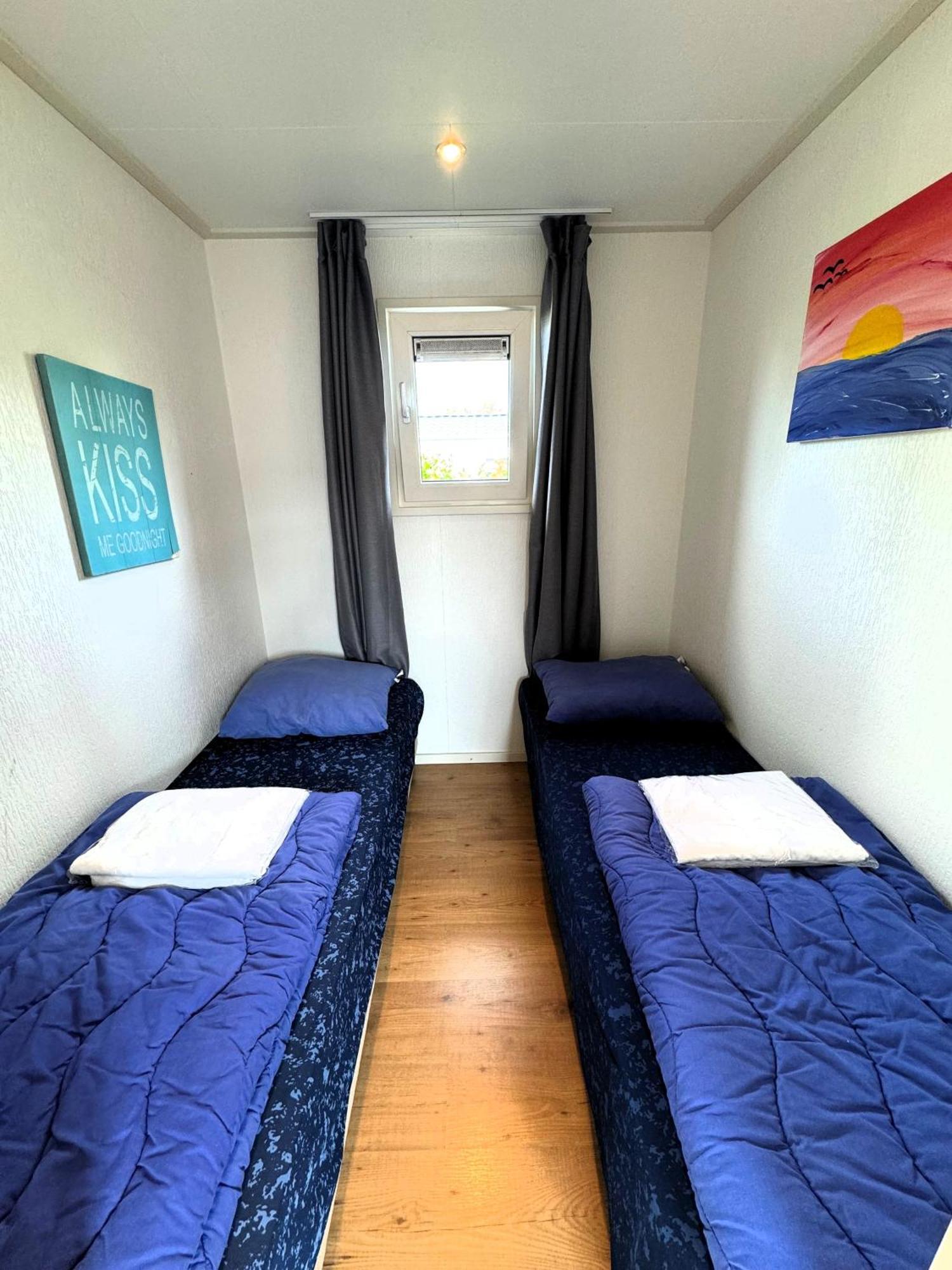 Kustpark De Strandloper Scharendijke Quarto foto